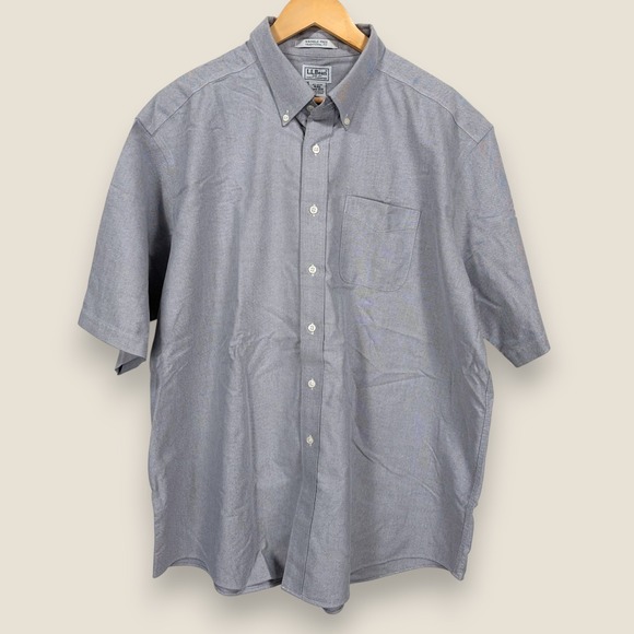 L.L. Bean Other - LL Bean Wrinkle Free Short Sleeve Button Down Shirt Men Size 18 Traditional Fit